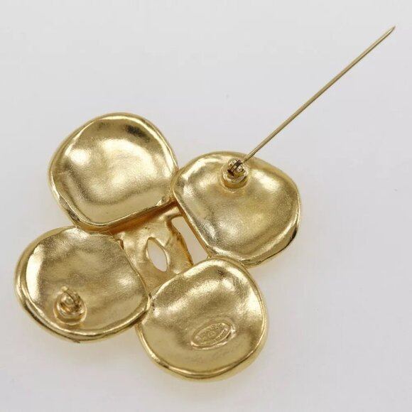 CHANEL Clover Brooch Plated Gold 28.8g Women - Picture 4 of 6